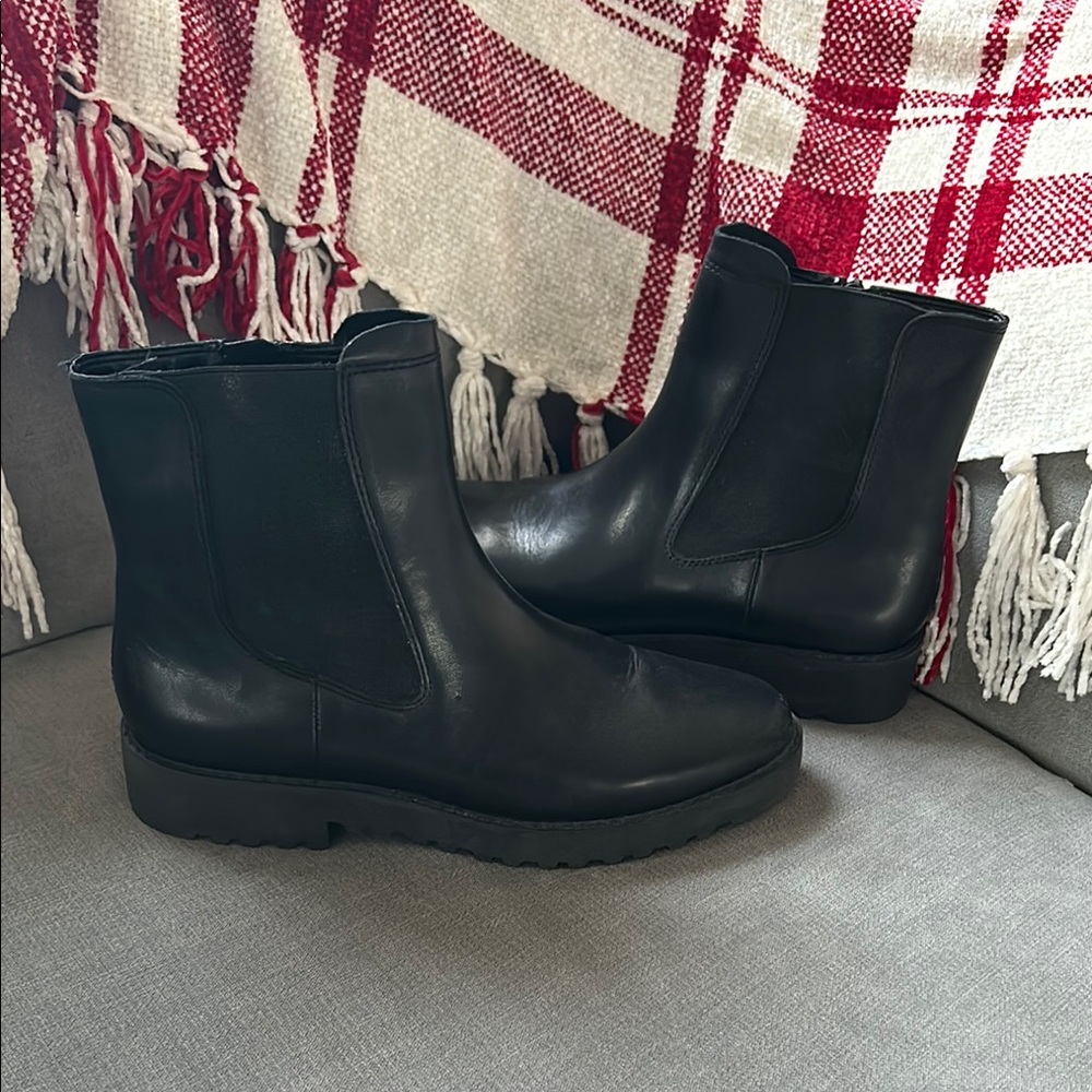 Franco Sarto NWOT Black Leather Ankle Boots